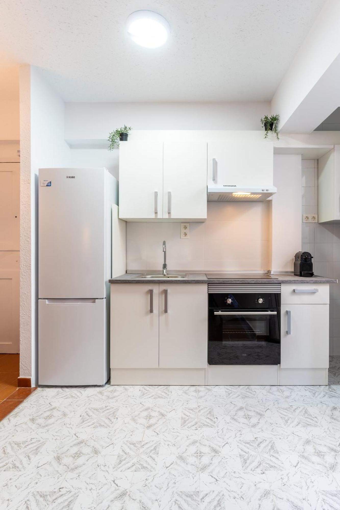 Trendyhomes Palmeral: Playa A 1 Minuto Apartamento Almería